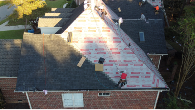 What to Consider When Choosing the Right Roofing Contractor